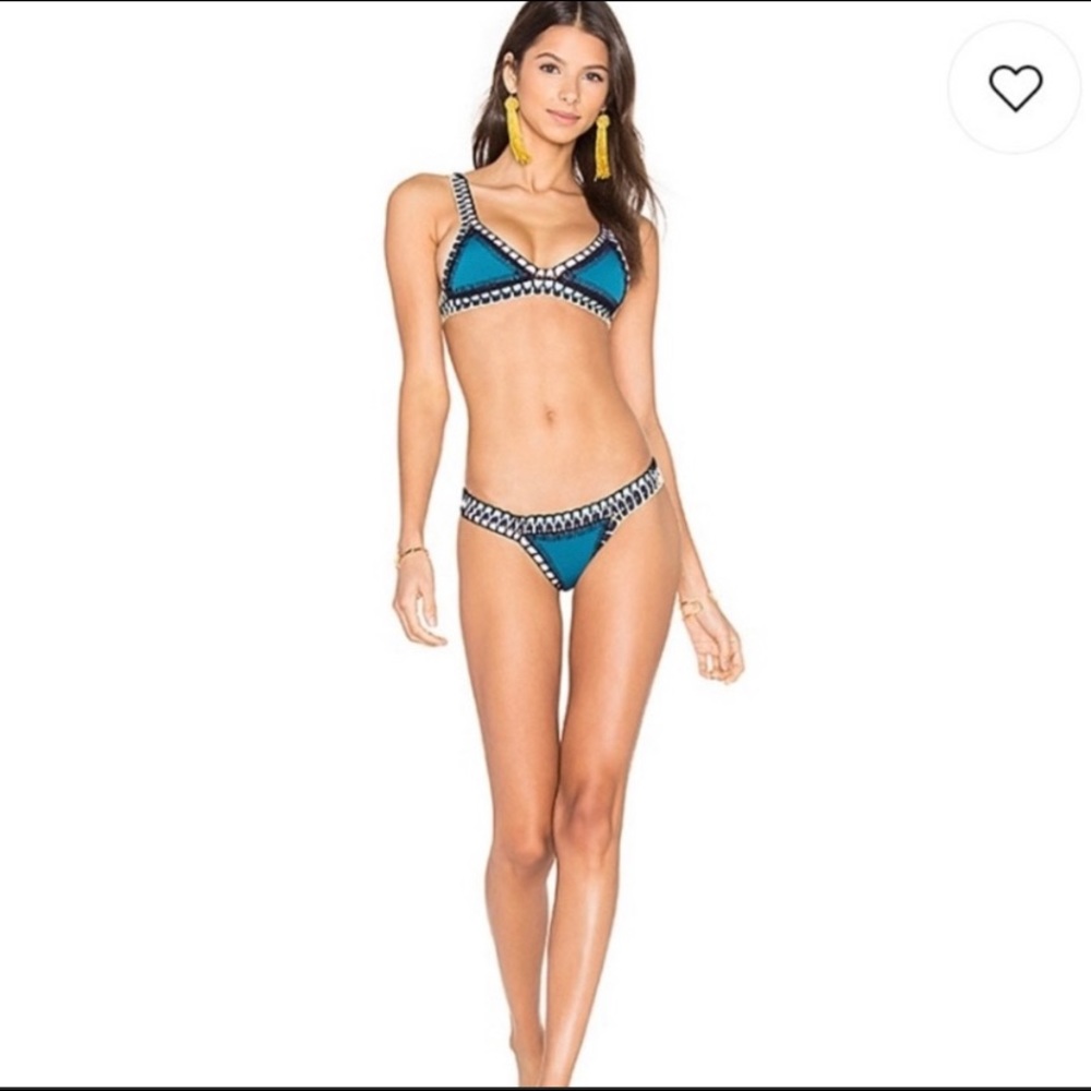 ISO: kiini flor bikini set (S)